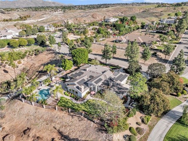 6872 Chartwell, Riverside, CA 92506