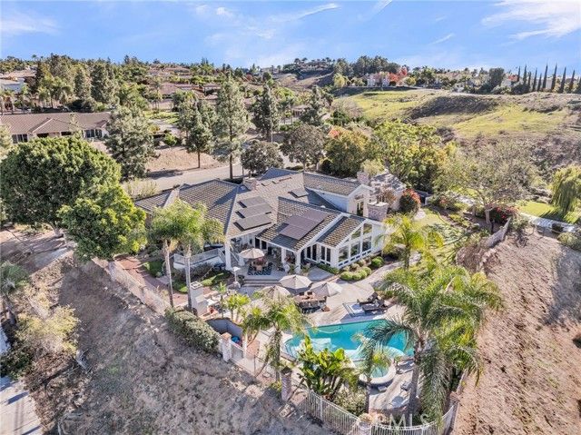 6872 Chartwell, Riverside, CA 92506