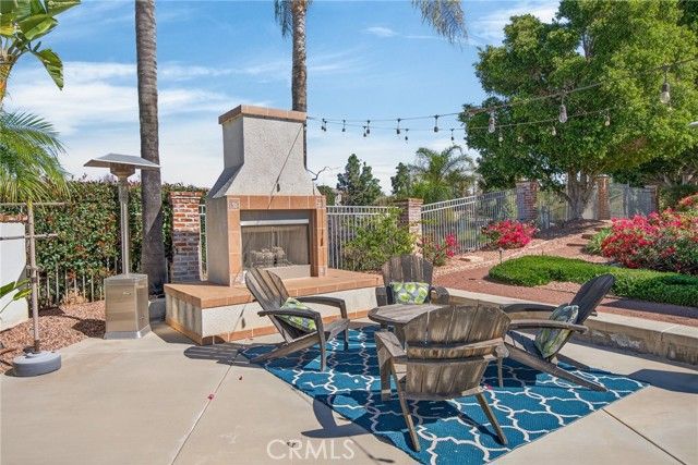 6872 Chartwell, Riverside, CA 92506