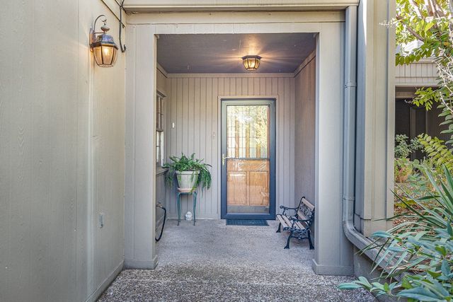 509 Fairway Dr, Kerrville, TX 78028