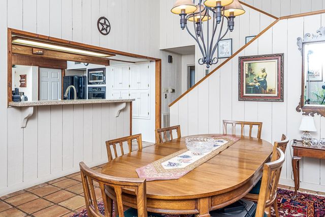 509 Fairway Dr, Kerrville, TX 78028