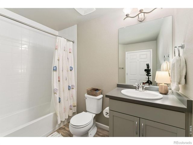 1216 Hummingbird Circle, Longmont, CO 80501