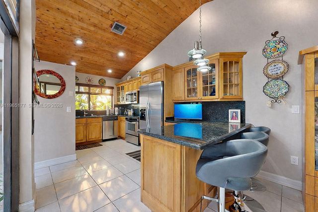 9400 SW 100th Ave Rd, Miami, FL 33176