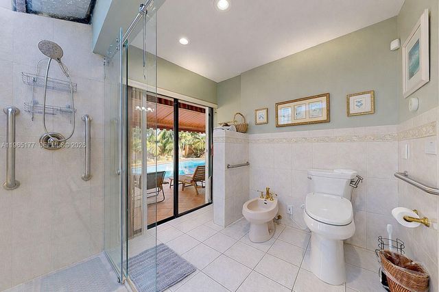 9400 SW 100th Ave Rd, Miami, FL 33176