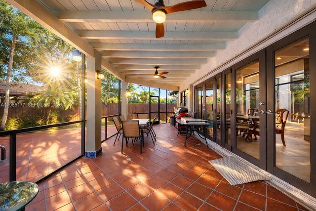 9400 SW 100th Ave Rd, Miami, FL 33176