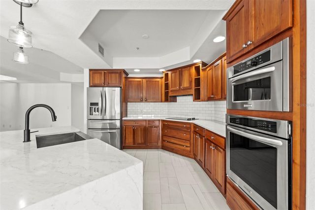 1645 PINELLAS BAYWAY S B2, Tierra Verde, FL 33715