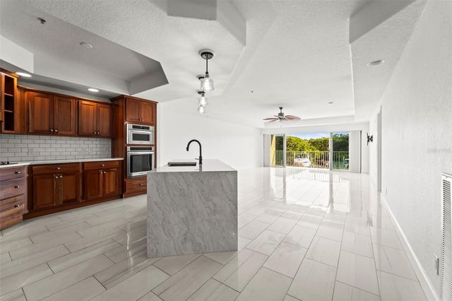 1645 PINELLAS BAYWAY S B2, Tierra Verde, FL 33715