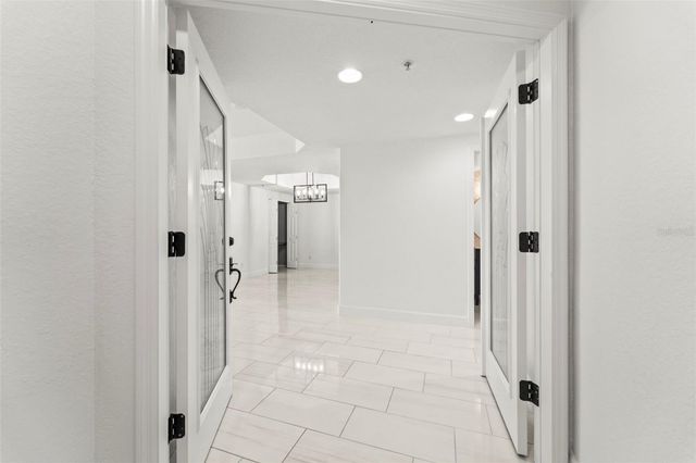 1645 PINELLAS BAYWAY S B2, Tierra Verde, FL 33715