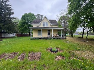 435 E Maple Street, Gladwin, MI 48624