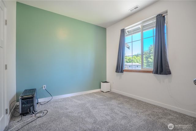 116 Gershick Road, Silver Creek, WA 98585