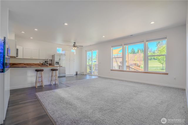 116 Gershick Road, Silver Creek, WA 98585