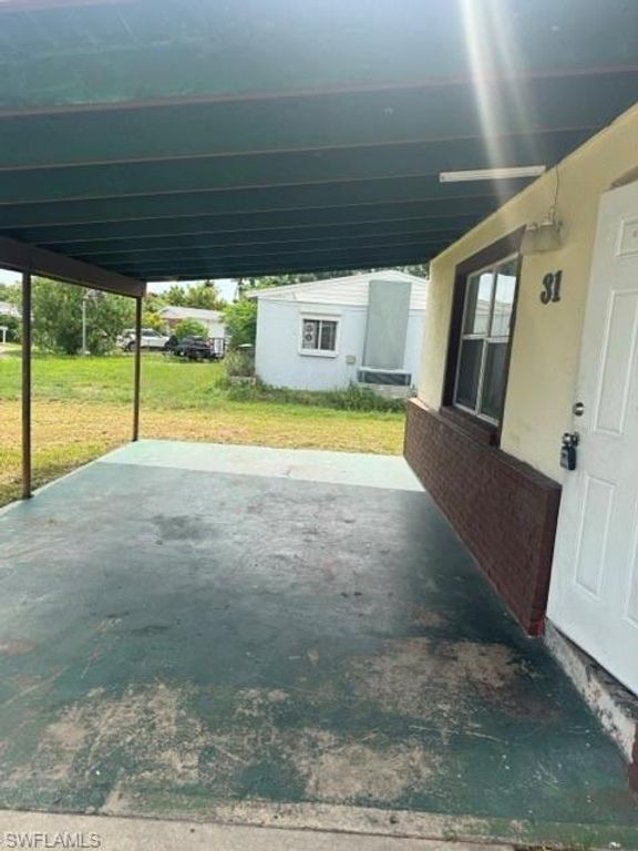 31 Andora ST, LEHIGH ACRES, FL 33936 — photo 2