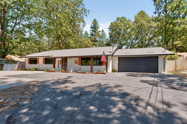 16753 Oscar Dr, Grass Valley, CA 95949