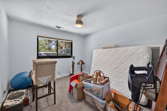 16753 Oscar Dr, Grass Valley, CA 95949
