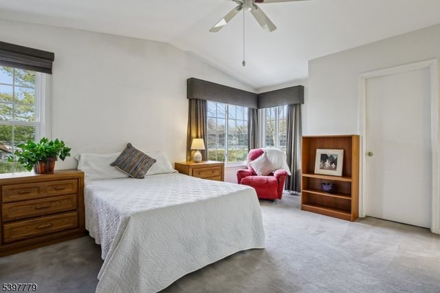 67 Bentley Court, Bedminster Twp., NJ 07921