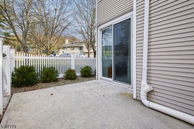 67 Bentley Court, Bedminster Twp., NJ 07921