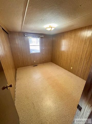 1 W Ute Road, Salmon, ID 83467