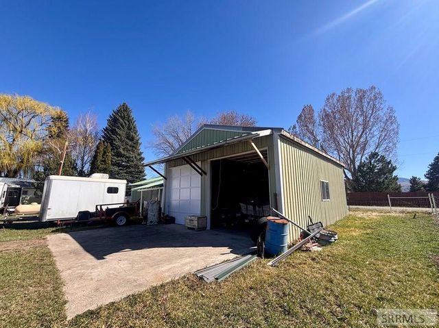 1 W Ute Road, Salmon, ID 83467