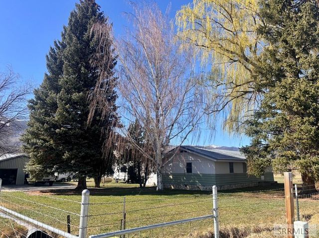 1 W Ute Road, Salmon, ID 83467