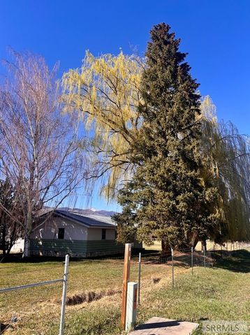 1 W Ute Road, Salmon, ID 83467