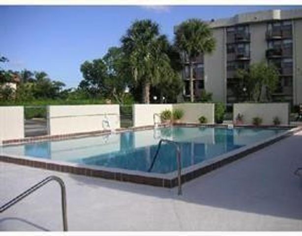 2771 Riverside Drive 211-a, Coral Springs, FL 33065