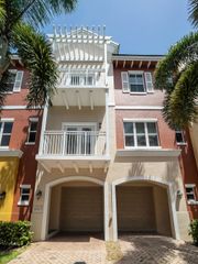 2343 Vintage Dr 2343, Lighthouse Point, FL 33064