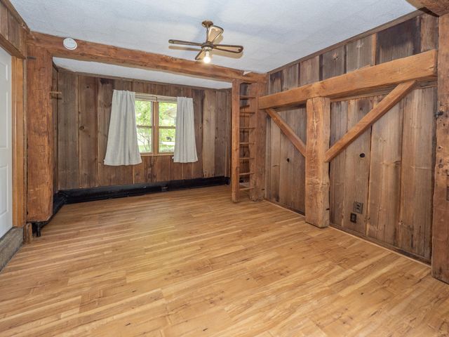 59021 County Road 215, Lawrence, MI 49064