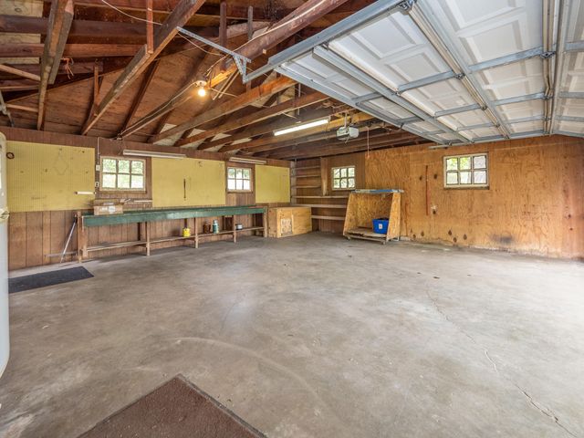 59021 County Road 215, Lawrence, MI 49064