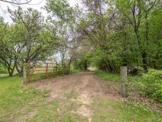 59021 County Road 215, Lawrence, MI 49064