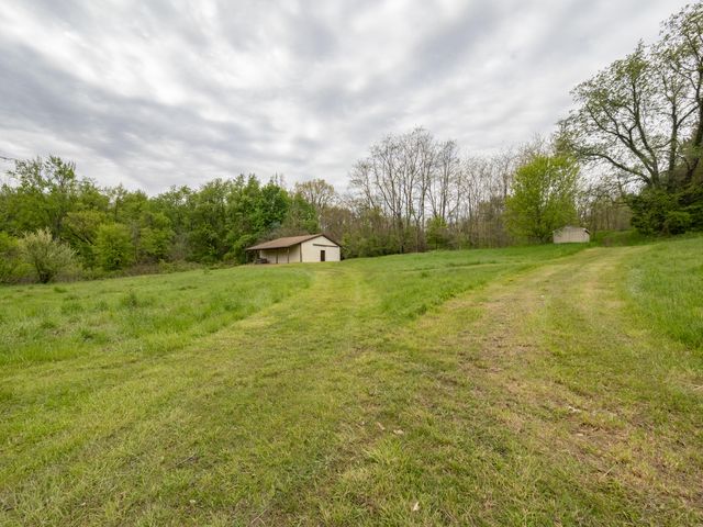 59021 County Road 215, Lawrence, MI 49064