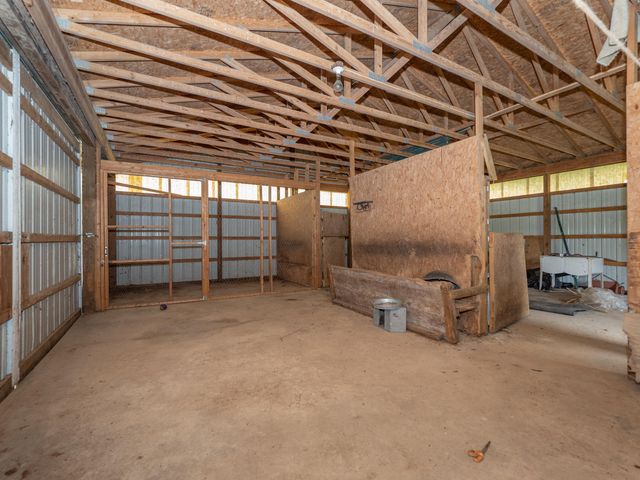 59021 County Road 215, Lawrence, MI 49064