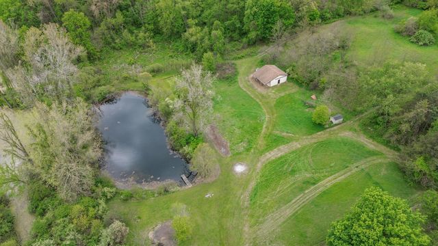 59021 County Road 215, Lawrence, MI 49064