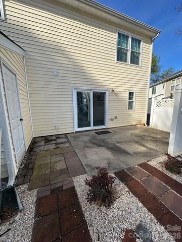 8038 Long House Lane, Fort Mill, SC 29707