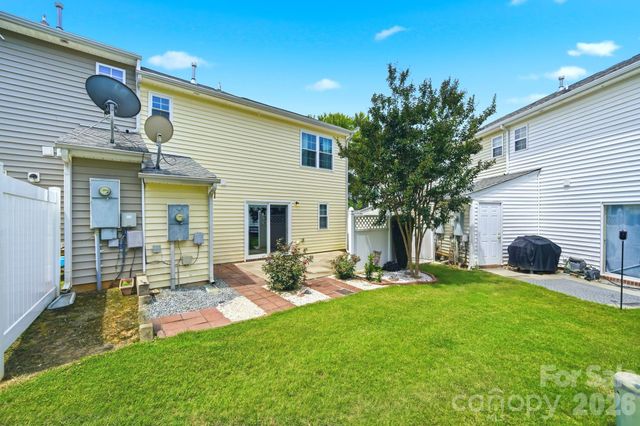 8038 Long House Lane, Fort Mill, SC 29707