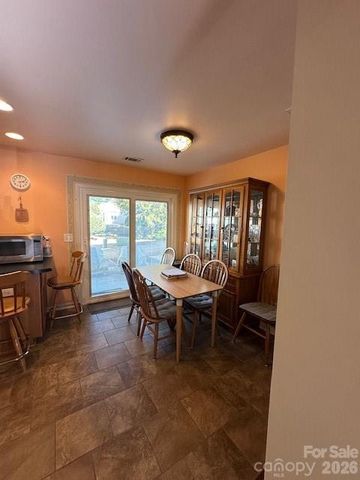 8038 Long House Lane, Fort Mill, SC 29707