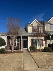 8038 Long House Lane, Fort Mill, SC 29707