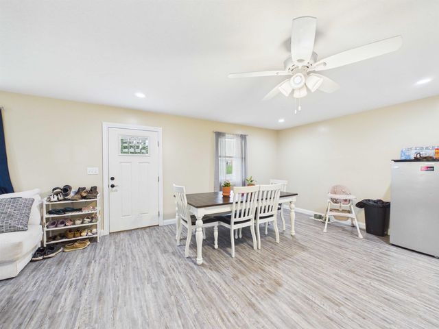 625 S 9th St, Ironton, OH 45638