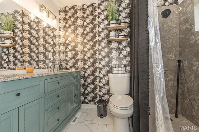 7032 Lansdowne Avenue, St Louis, MO 63109