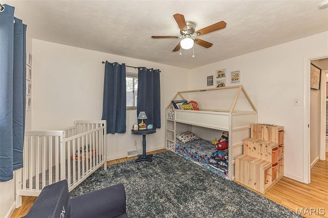 7032 Lansdowne Avenue, St Louis, MO 63109