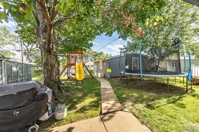 7032 Lansdowne Avenue, St Louis, MO 63109