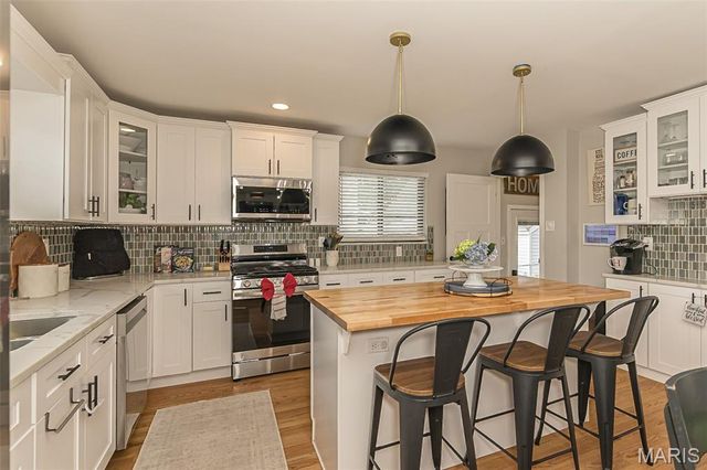 7032 Lansdowne Avenue, St Louis, MO 63109