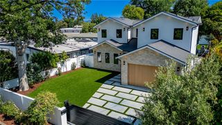 22616 Hatteras Street, Woodland Hills (los Angeles), CA 91367