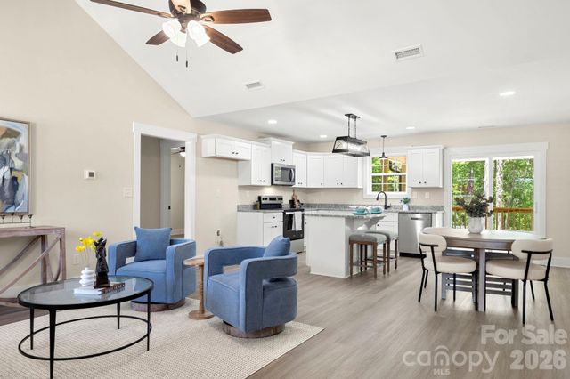 320 Sharon Road, York, SC 29745
