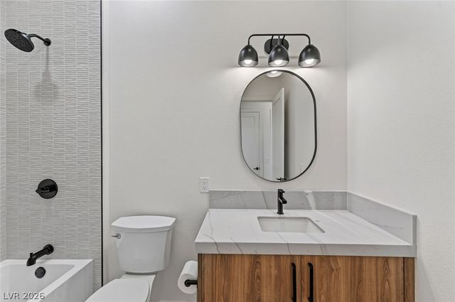1900 Glenview Drive, Las Vegas, NV 89134