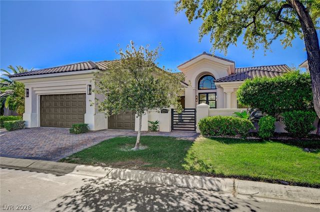 1900 Glenview Drive, Las Vegas, NV 89134