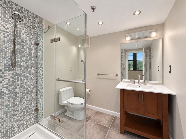 200 Market St 29A, Lowell, MA 01852
