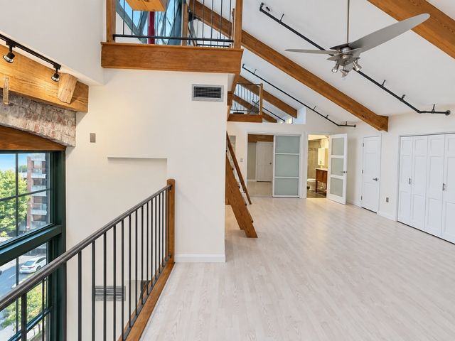 200 Market St 29A, Lowell, MA 01852