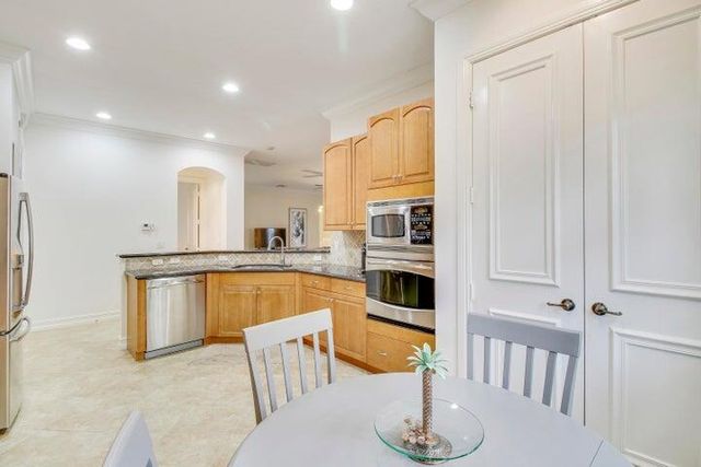 349 Chambord Terrace, Palm Beach Gardens, FL 33410