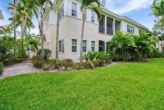 349 Chambord Terrace, Palm Beach Gardens, FL 33410