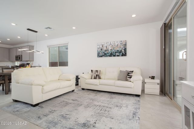 7912 S Bonanza Park Drive, Tucson, AZ 85747